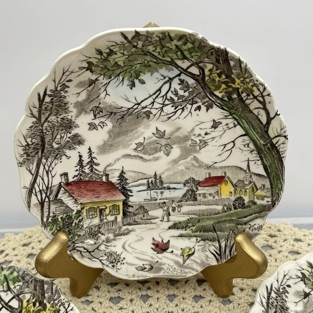 Vintage 1955 J &G Meakin Saucer Plates 5.5